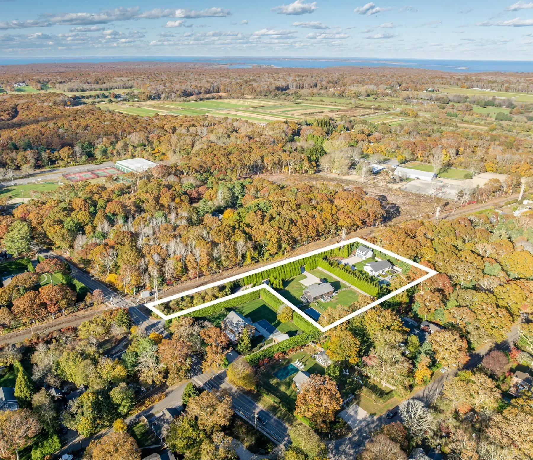455 & 459 Abrahams Path , East Hampton, NY 11937, East Hampton, New York, United States. - Photo 38