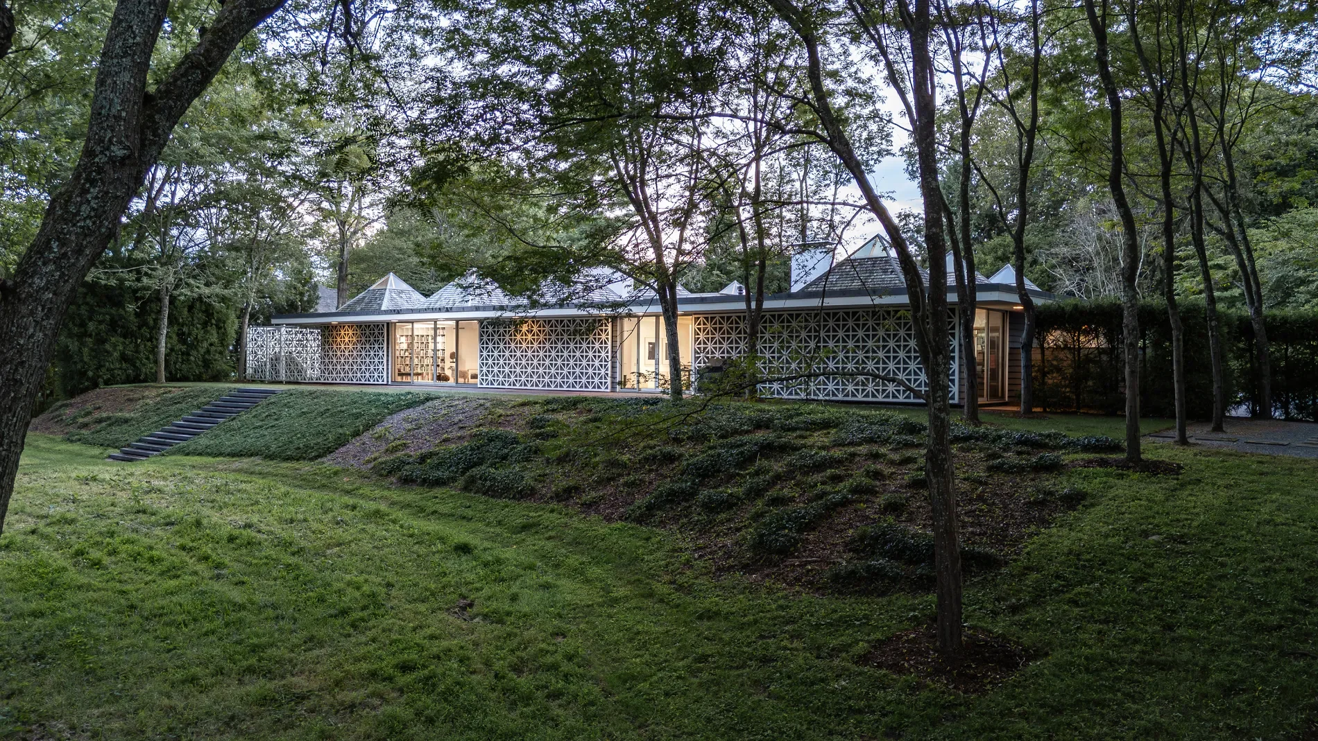 565 Oenoke Ridge, New Canaan, CT 06840, New Canaan, Connecticut, United States. - Photo 32