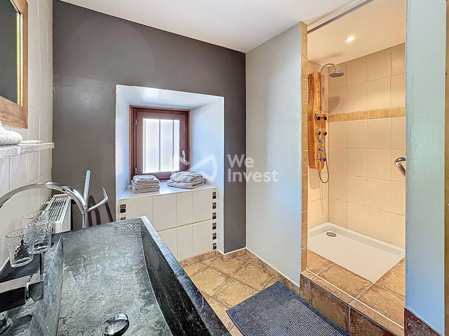 Gallery photo 4