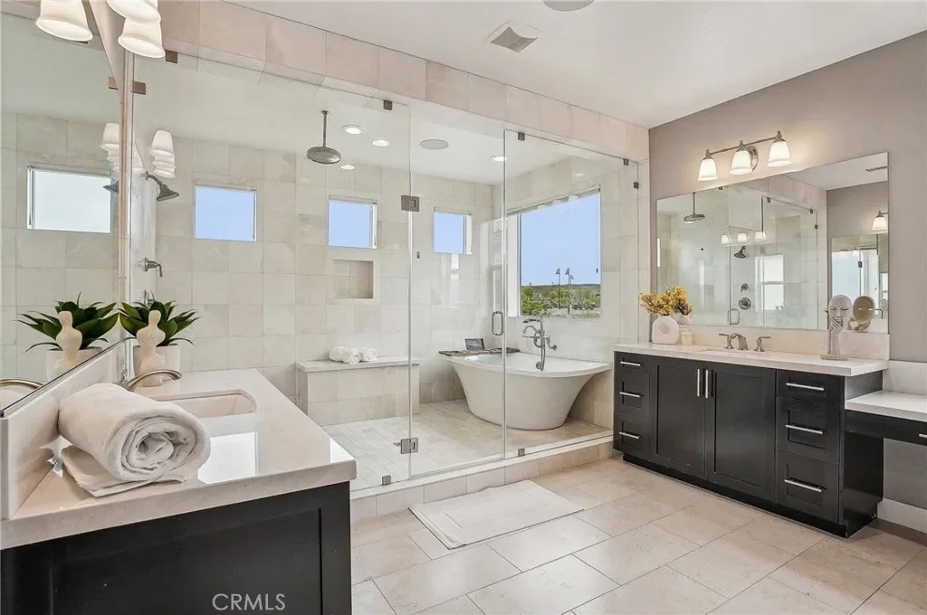 20452 W Esmerelda Lane, Porter Ranch, CA, 91326, USA, Los Angeles, California, United States. - Photo 43