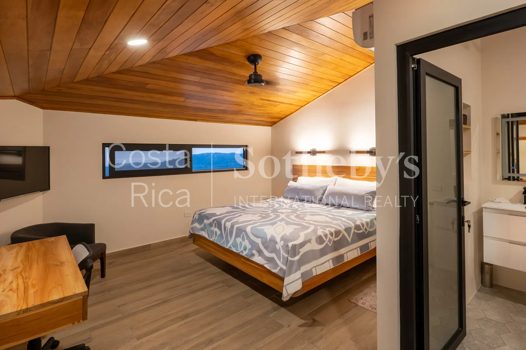 Gallery photo 11