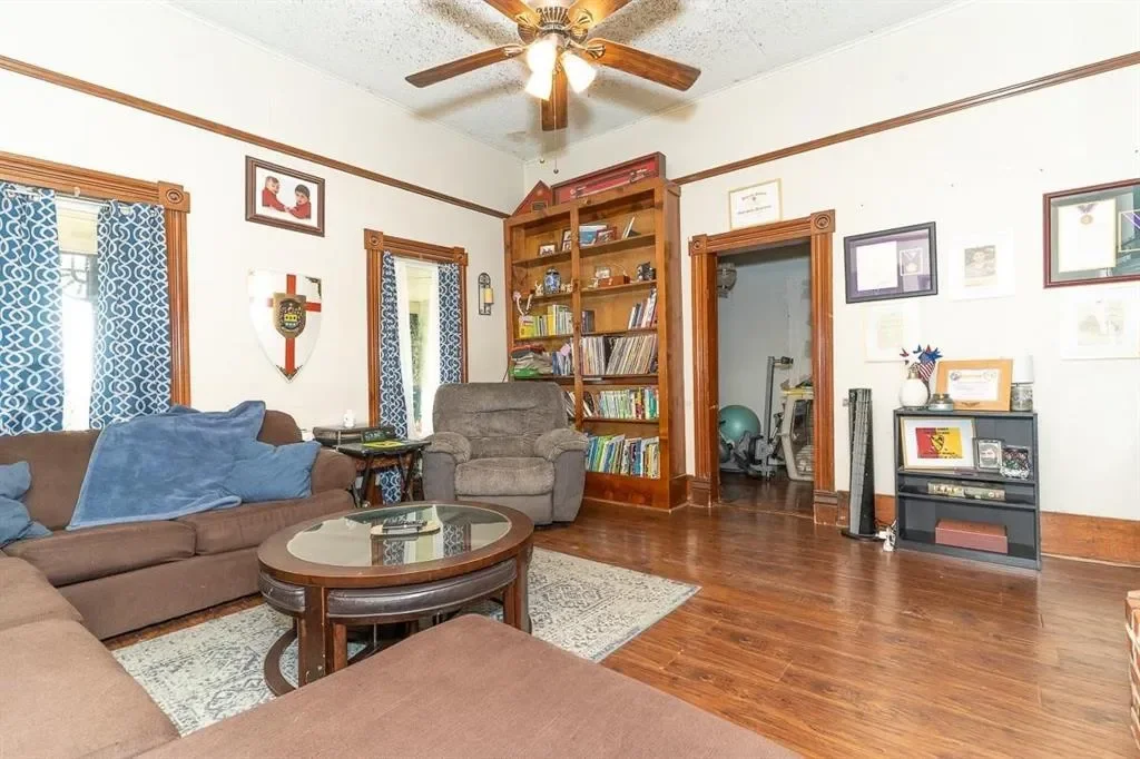 1025 County Road, Hillsboro, TX 76645, Hillsboro, Texas, United States. - Photo 6