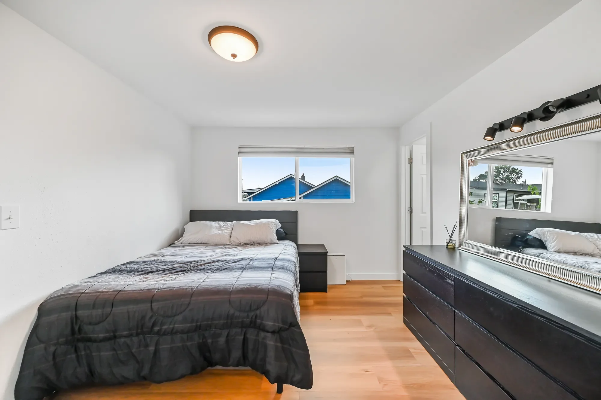 2942 S Fontanelle St , Seattle, WA 98108, Seattle, Washington, United States. - Photo 10
