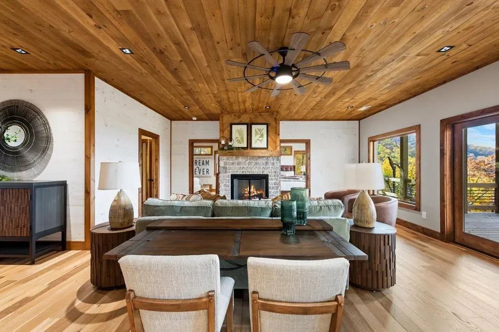 225 Grand Vista Drive, Blue Ridge, Georgia, United States. - Photo 43