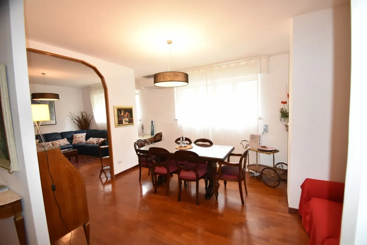 Gallery photo 10