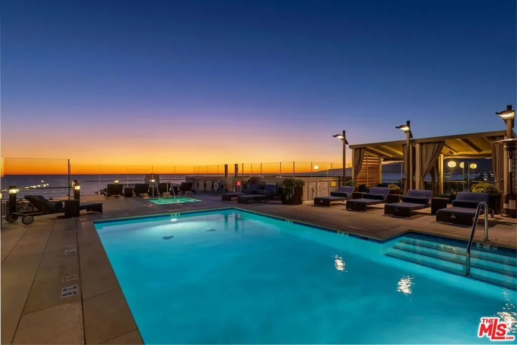 1755 Ocean Avenue 412, Santa Monica, California, United States. - Photo 22