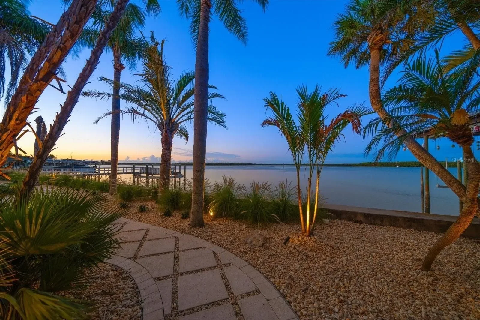 1021 BAY ESPLANADE, CLEARWATER BEACH, FL, 33767, USA, Clearwater, Florida, United States. - Photo 36