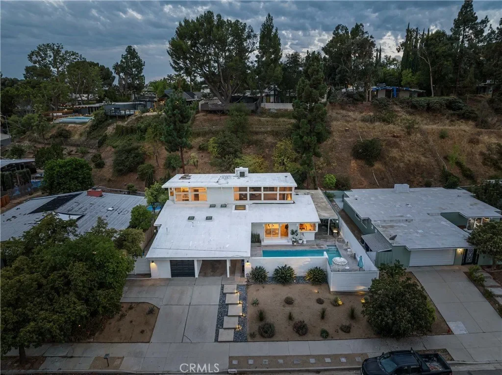 17042 Lisette, Granada Hills, CA, 91344, USA, Los Angeles, California, United States. - Photo 14