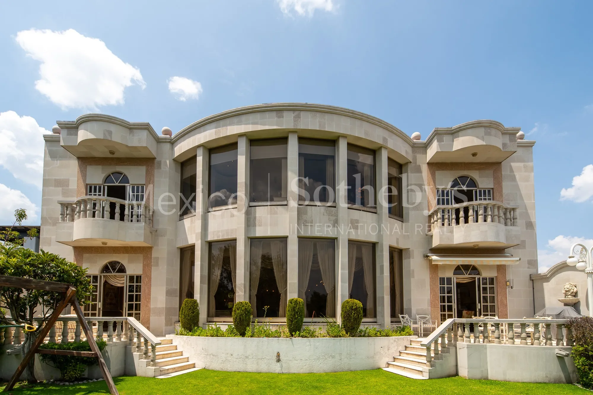 Gallery photo 5