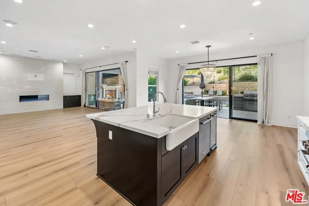 20741 W Deer Grass Ct, Porter Ranch, CA, 91326, USA, Los Angeles, California, United States. - Photo 64