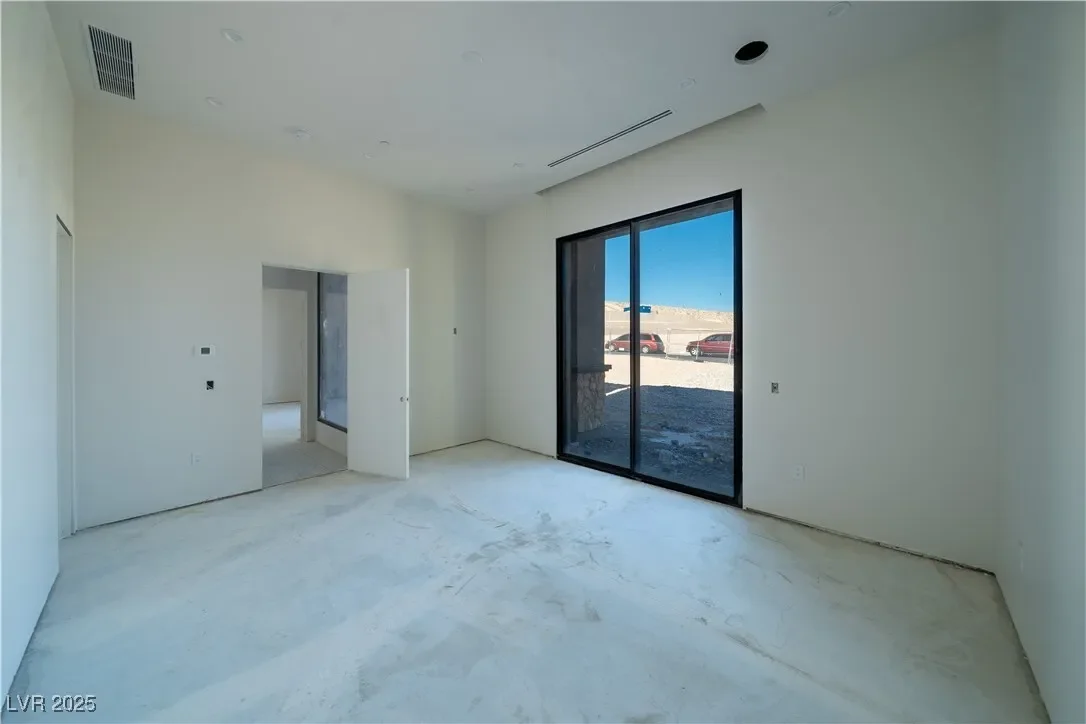 20 Olympia Canyon Way, Las Vegas, Nevada, United States. - Photo 34