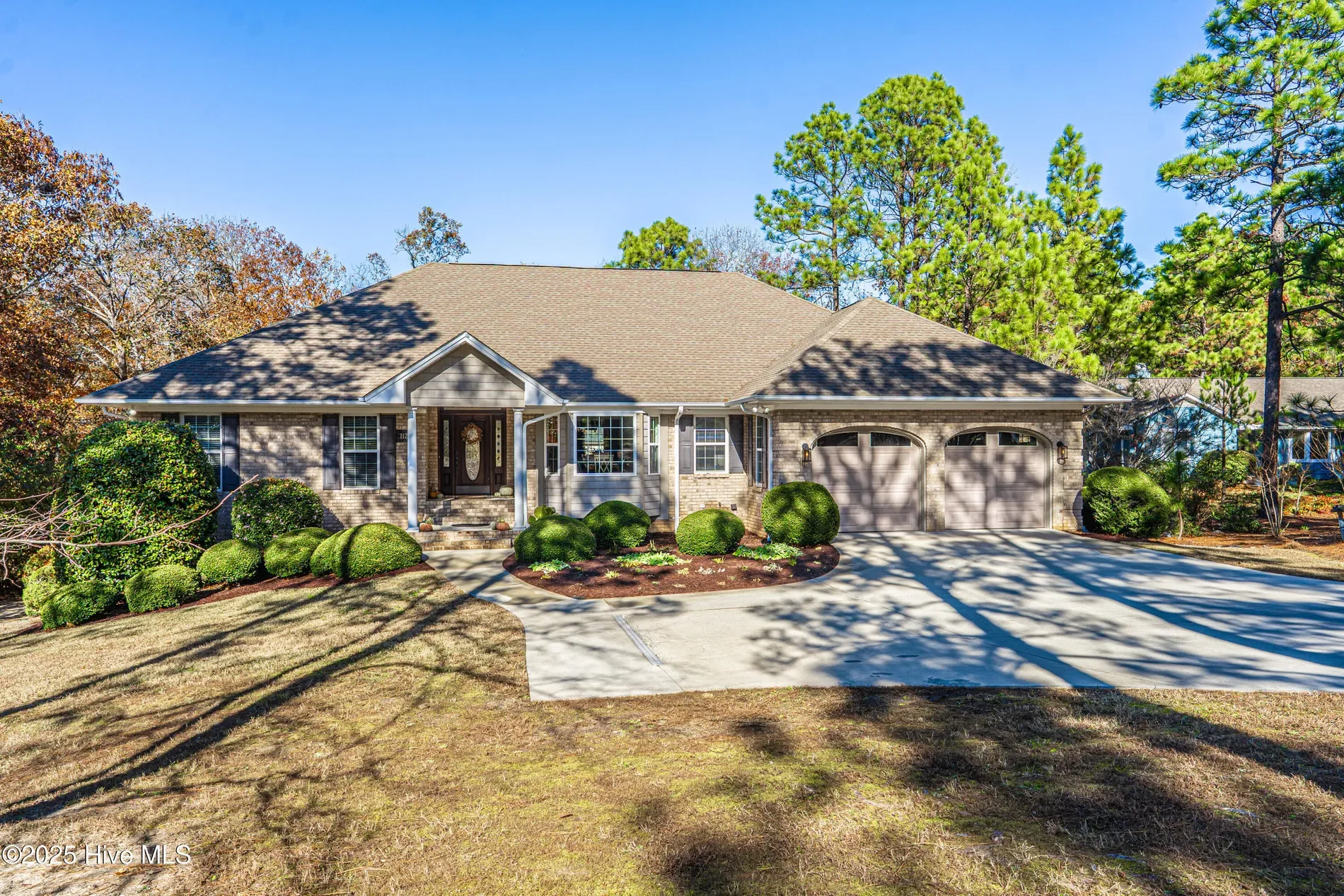 112 Mccracken Drive, Seven Lakes, North Carolina, United States. - Hero Image
