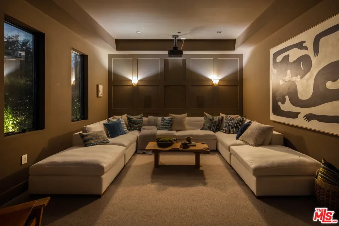 4828 Radford Ave, Los Angeles, California, United States. - Photo 11