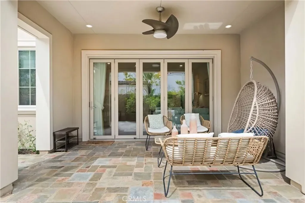 90 Rockinghorse, Irvine, California, United States. - Photo 22