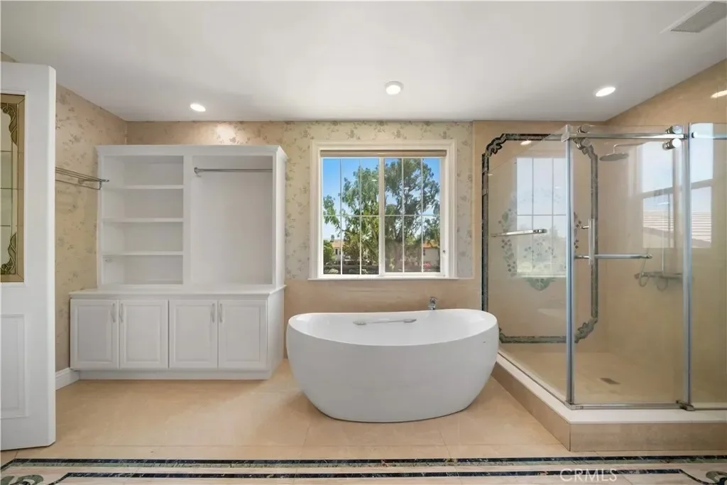 6829 Birmingham Drive, Chino, California, United States. - Photo 47