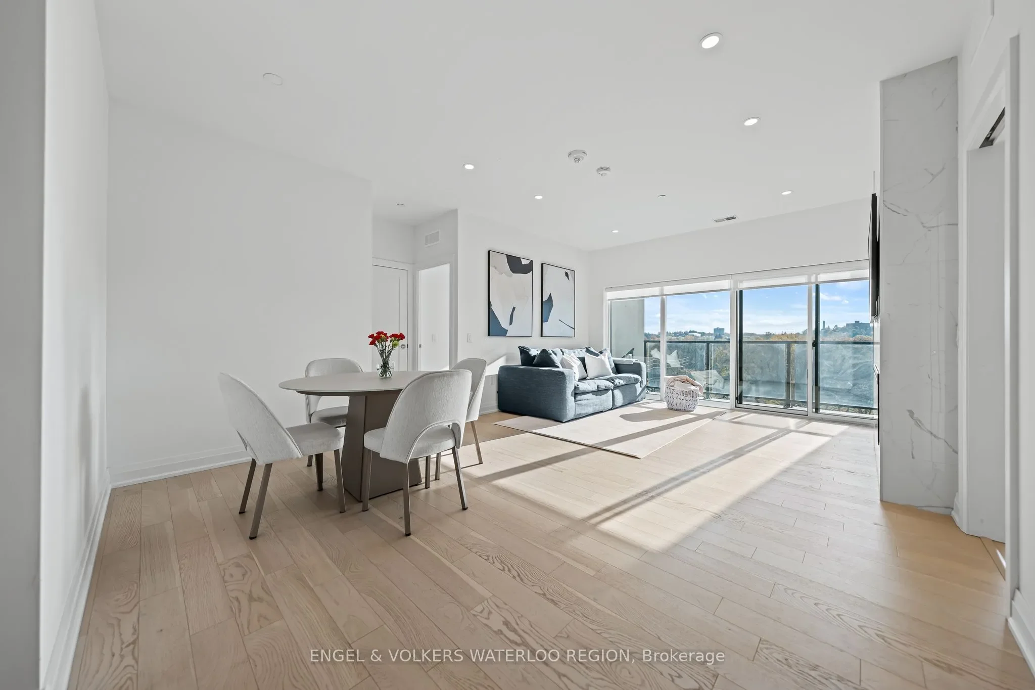 Gallery photo 6