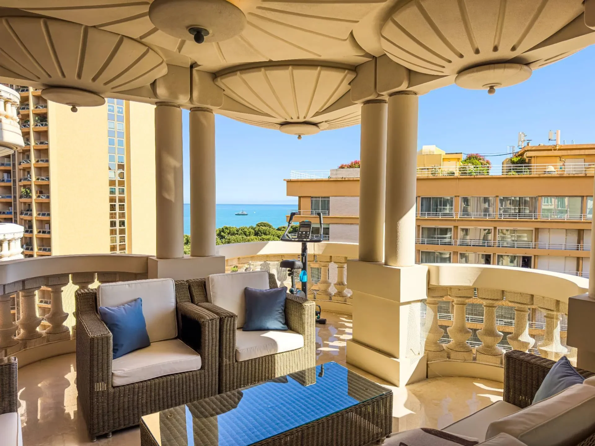 Florestan - Larvotto, Monaco, Monaco. - Photo 9