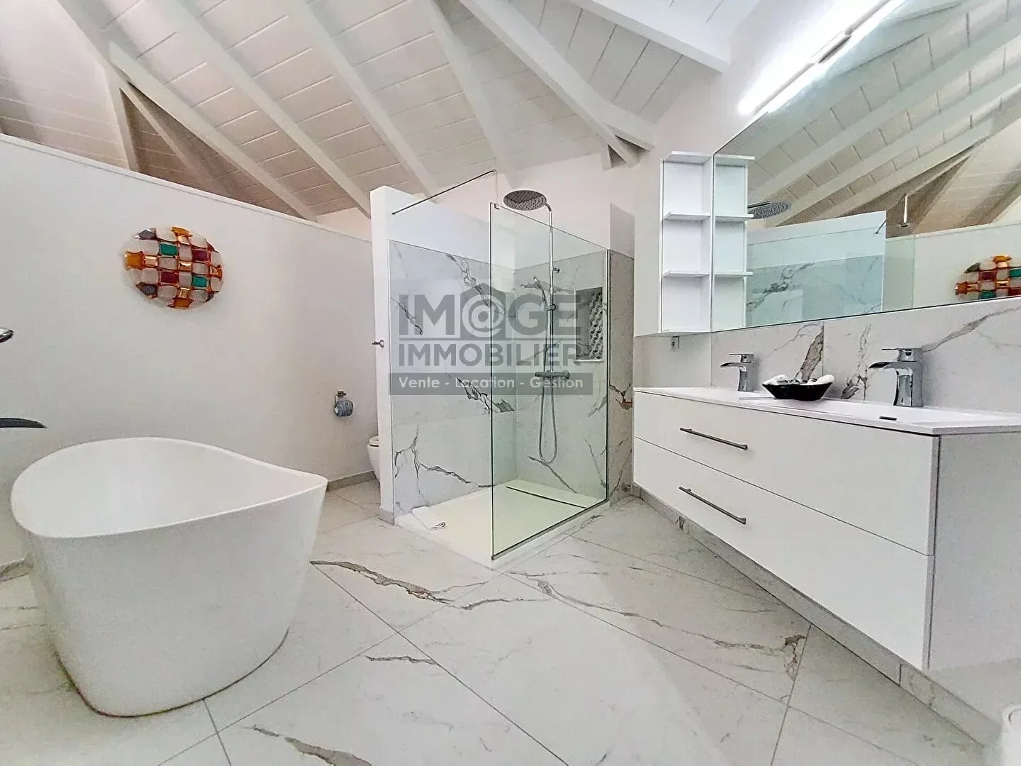 Gallery photo 3