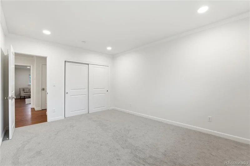 545 S Harrison Lane, Denver, Colorado, United States. - Photo 31