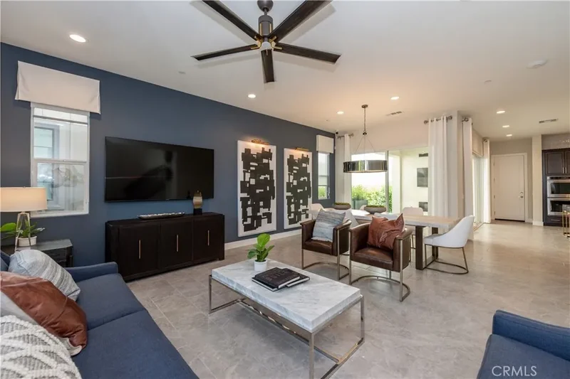 255 Sawbuck, Irvine, CA 92618, Irvine, California, United States. - Photo 4