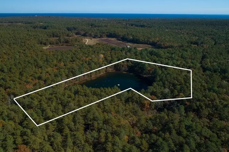 1029 Old Sandwich Rd, Plymouth, MA 02360, Plymouth, Massachusetts, United States. - Photo 33