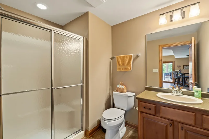 6507 Willow Court, Tichigan, Wisconsin, United States. - Photo 52