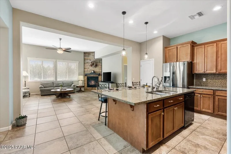 8375 N Pepperbox Road, Prescott Valley, AZ 86315, Prescott Valley, Arizona, United States. - Photo 8