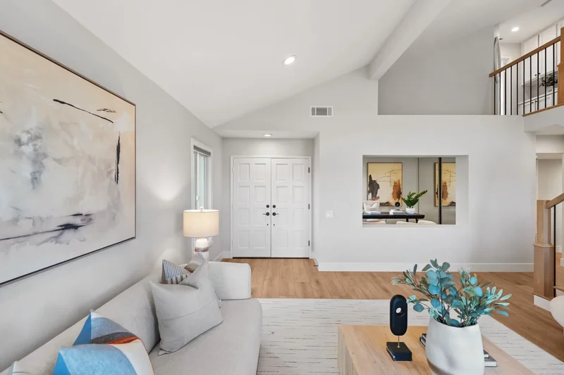 31 Mirador #34 , Irvine, CA 92612, Irvine, California, United States. - Photo 36