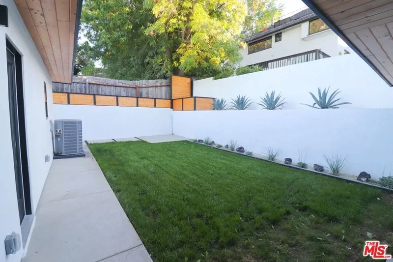 5005 Catalon Avenue, Los Angeles, California, United States. - Photo 20