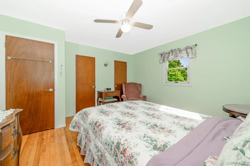 3 Bedrooms Single Family Detached
