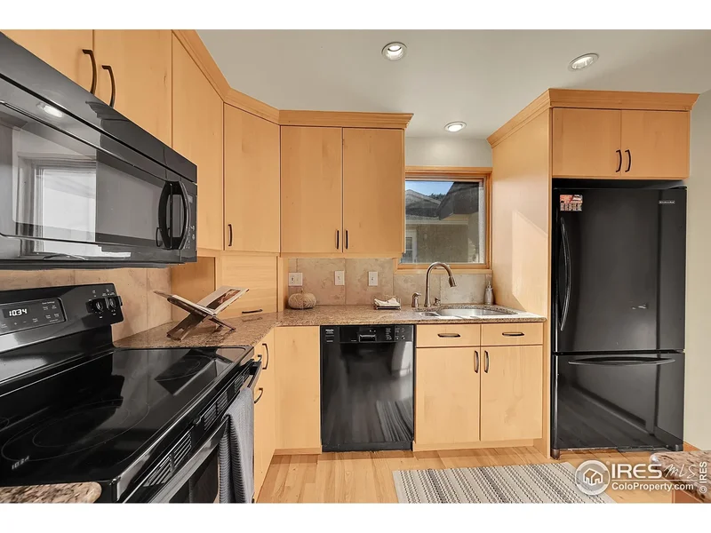 960 Toedtli Dr, Boulder, CO 80305, Boulder, Colorado, United States. - Photo 9