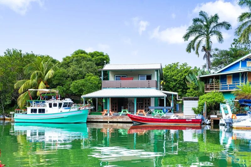 Waterfront Residence & Turnkey Business Opportunity