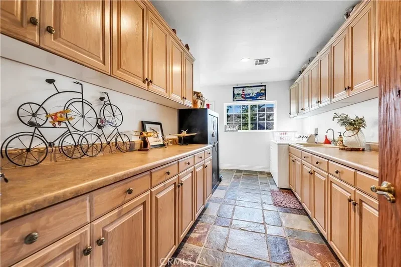 21990 Village Way, Canyon Lake, California, United States. - Photo 26