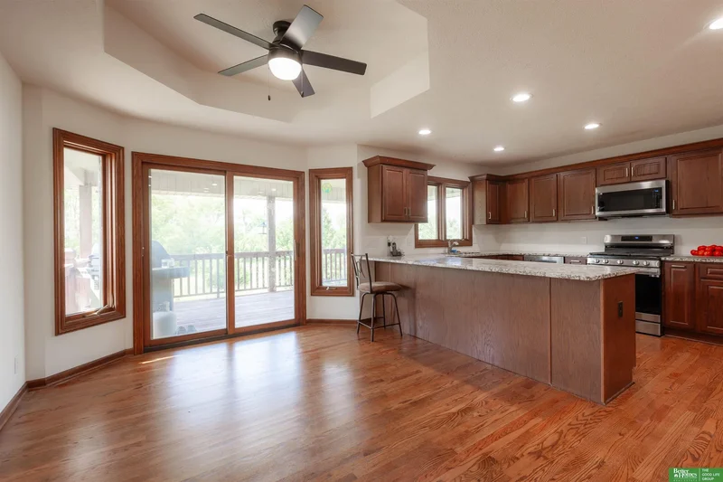 15560 S 79 Circle, Papillion, NE 68046, Papillion, Nebraska, United States. - Photo 8