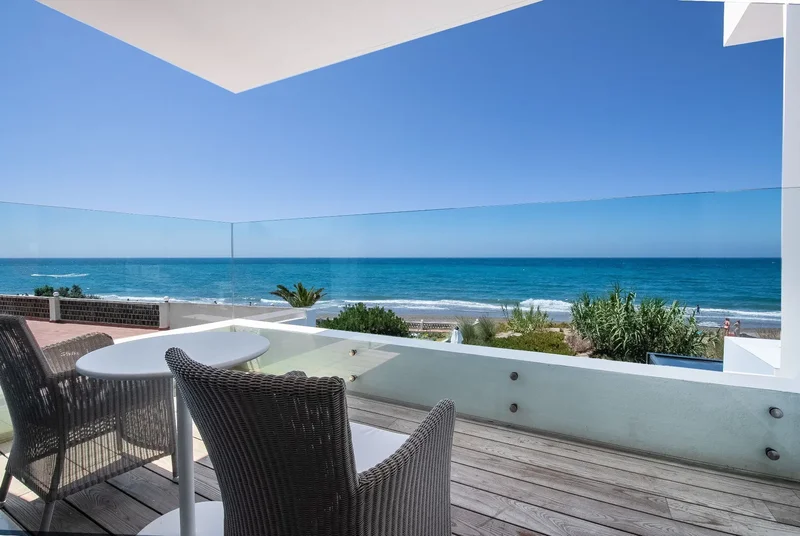 playa hermosa, Málaga, Marbella, Andalusia, Spain. - Photo 17