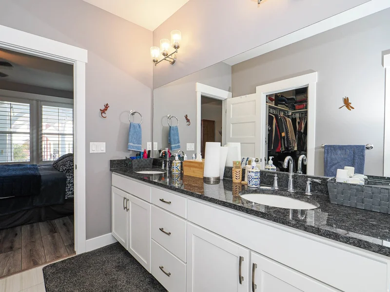 10762 S BEACH COMBER WAY, South Jordan, Utah, United States. - Photo 31