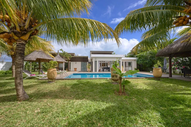 Luxurious Villas in Grand Baie with Private Pool and Office - $1.3M - Must See!