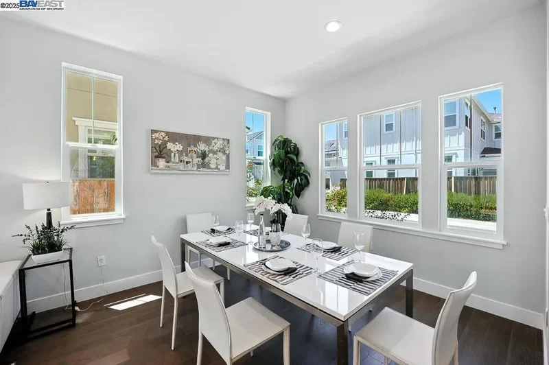 8360 Marine Way, Newark, CA 94560, Newark, California, United States. - Photo 17