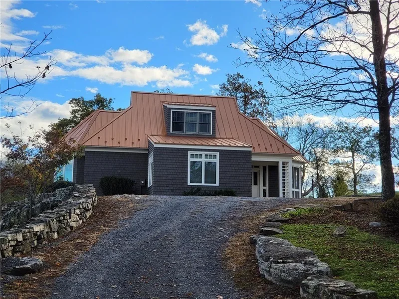 504  Airport Dr, Hot Springs, VA, 24445, USA, Hot Springs, Virginia, United States. - Photo 43