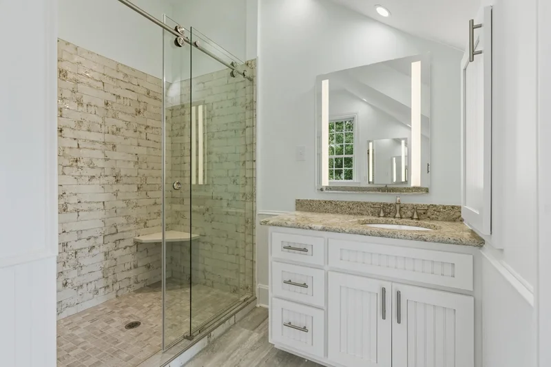 583 Bell Point Road , Laceys Spring, AL 35754, Laceys Spring, Alabama, United States. - Photo 18