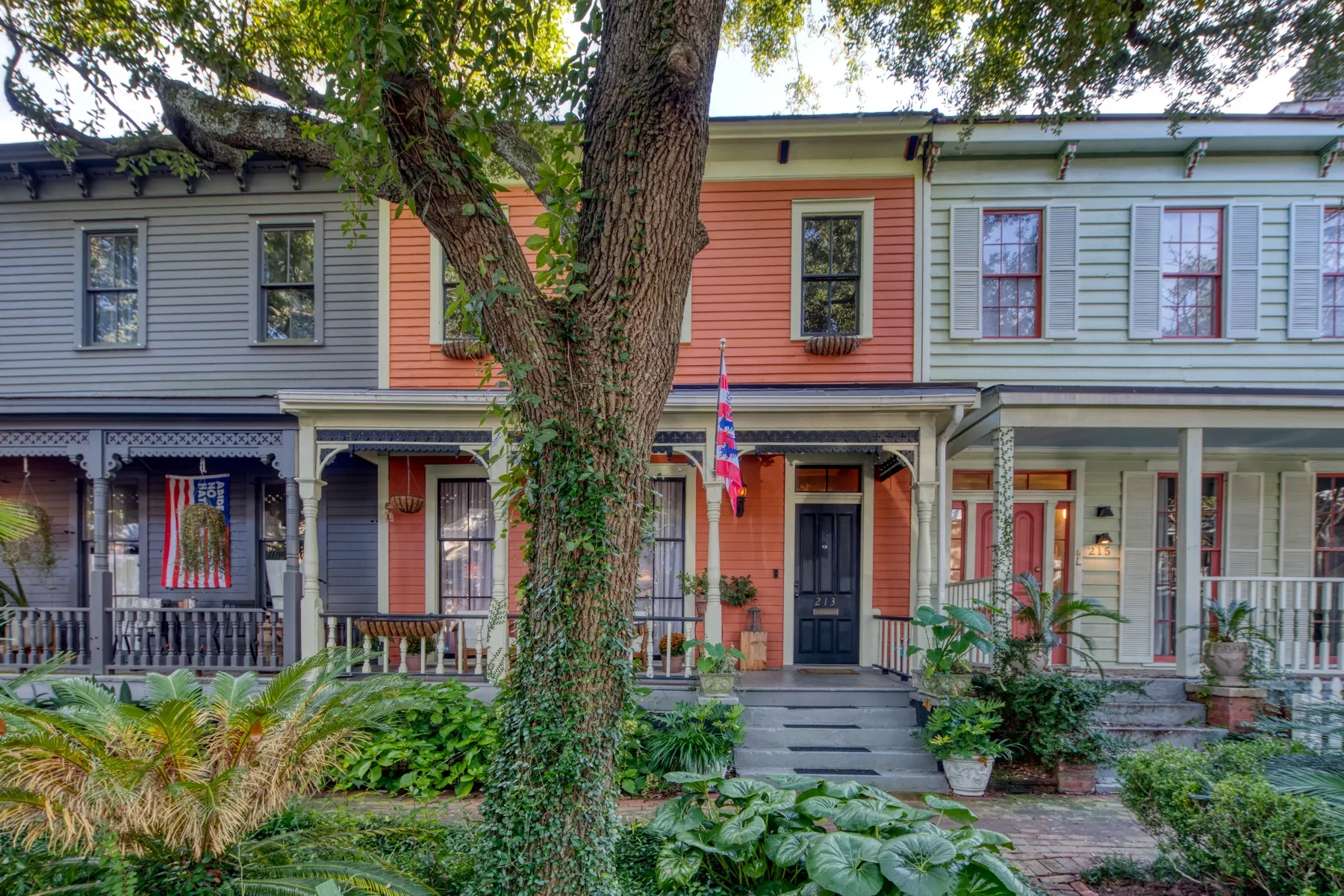 Exterior photo 12