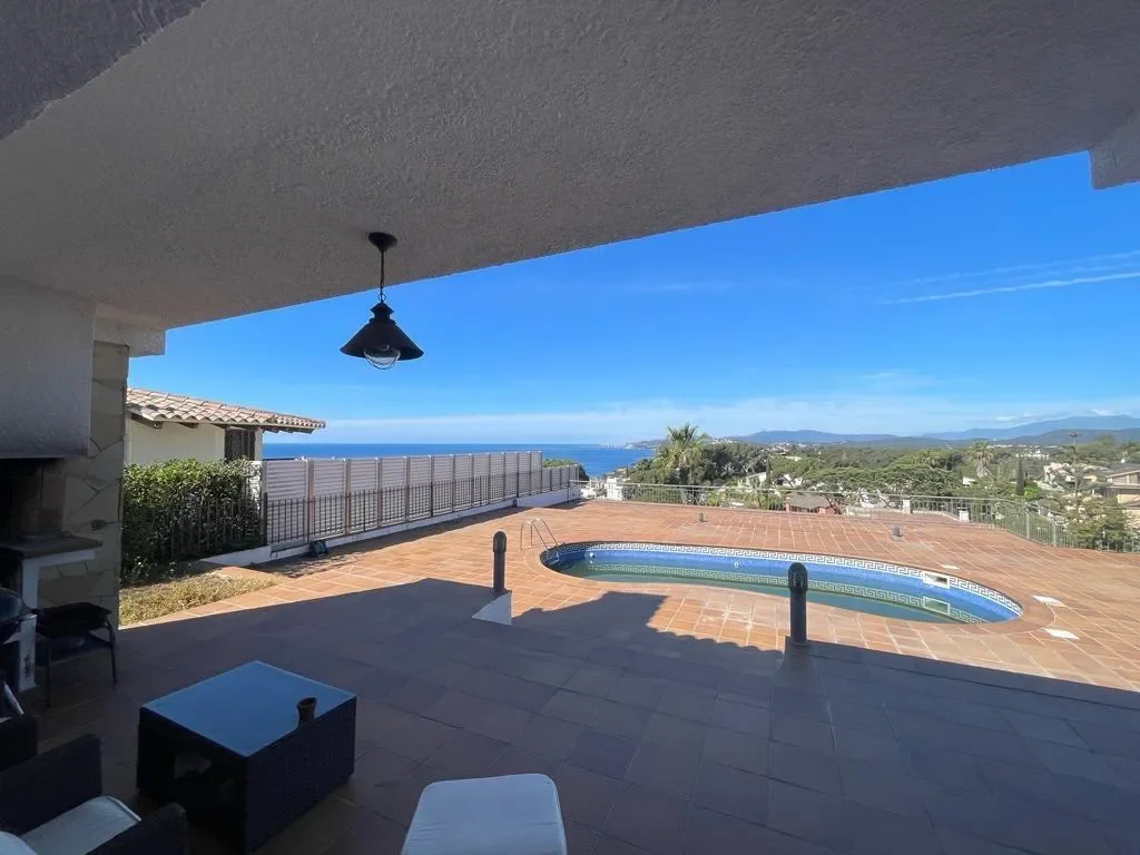 Lloret De Mar Villa