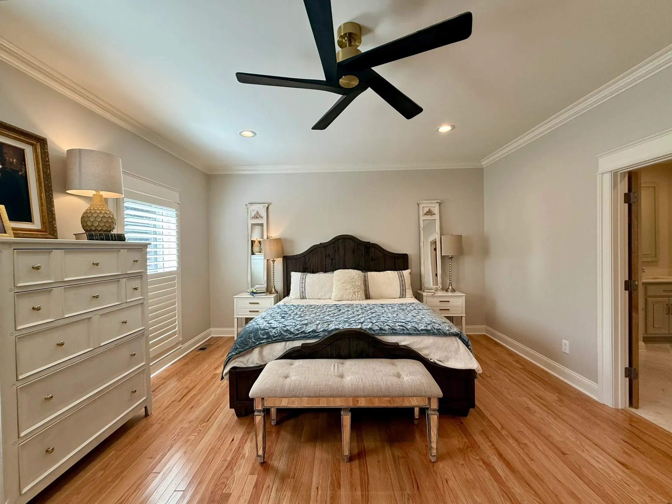 Gallery photo 12