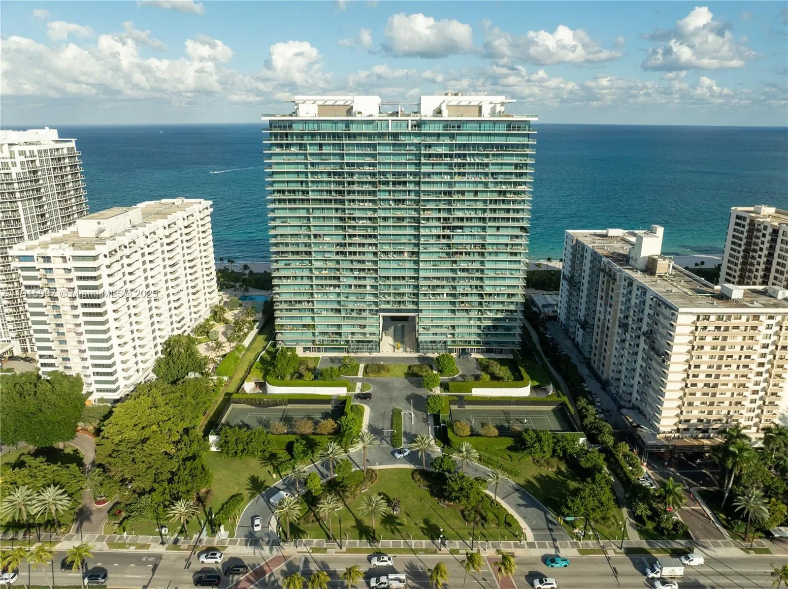 10201 Collins Ave 1803, Bal Harbour, Florida, United States. - Photo 39