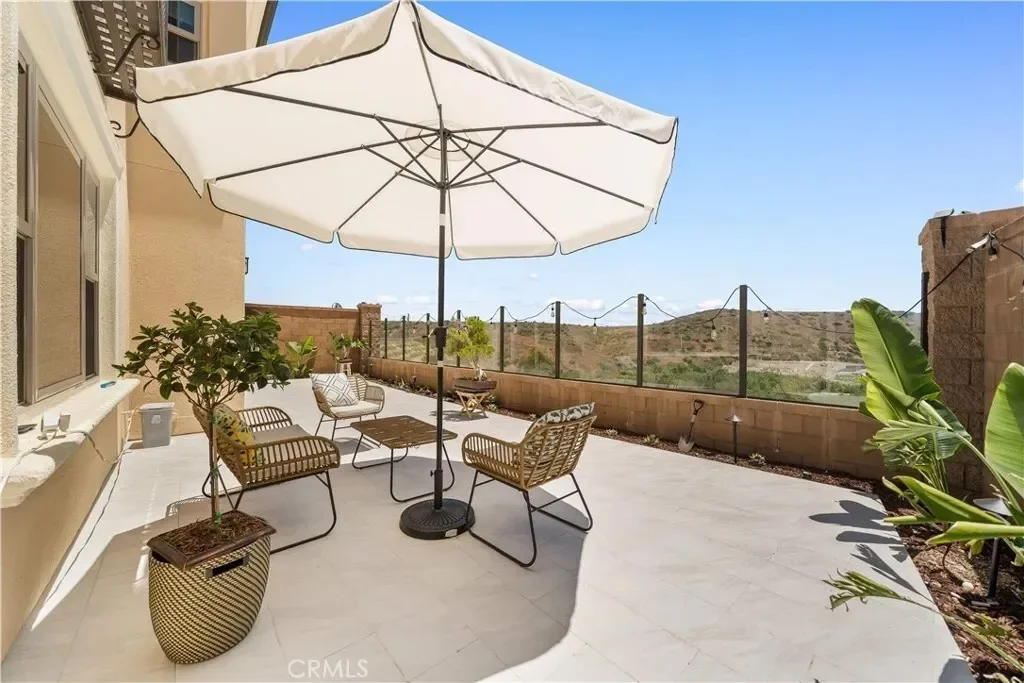 246 Canterbury, Irvine, California, United States. - Photo 39