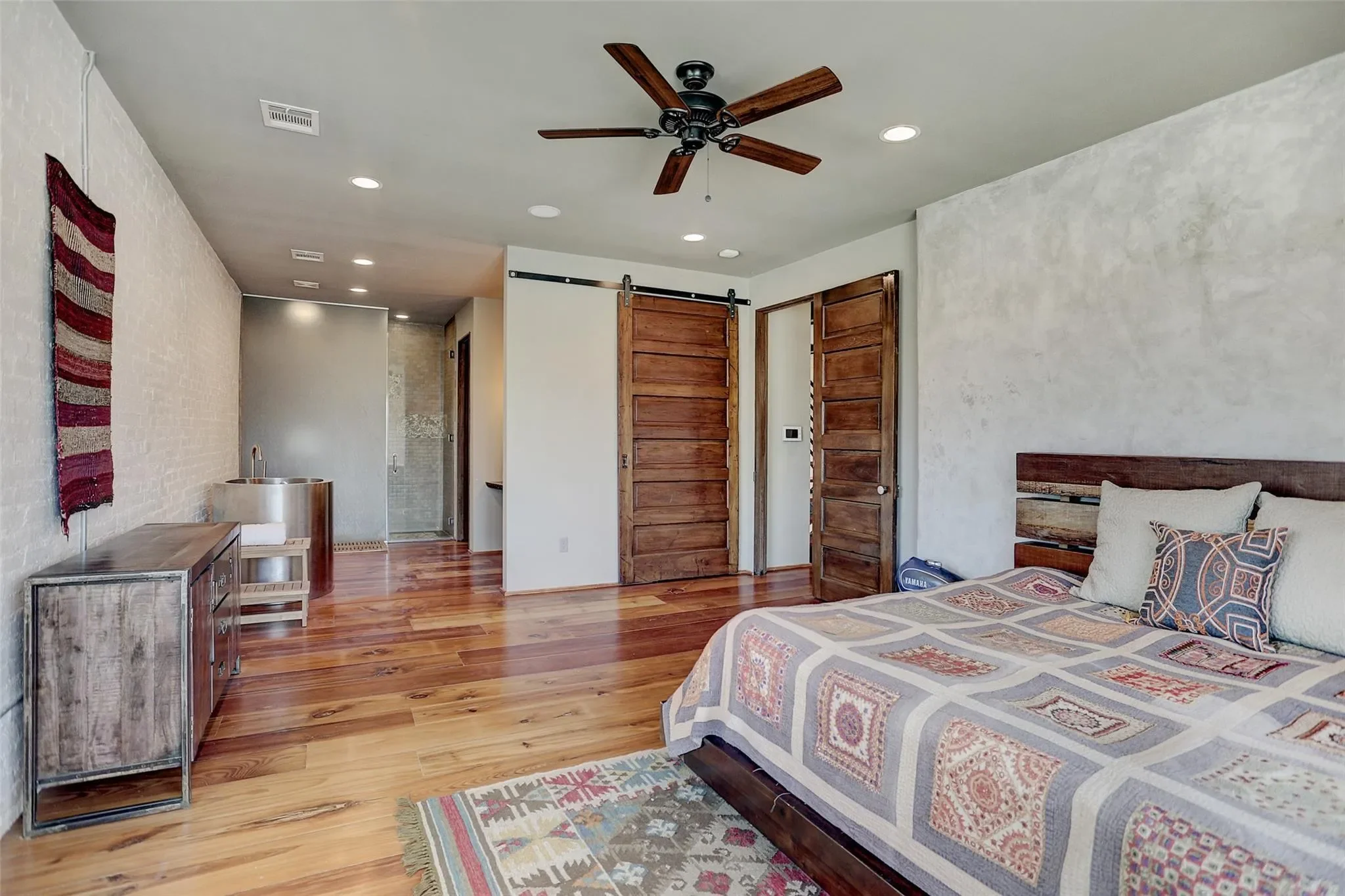 808 Coronado Street, Houston, Texas, United States. - Photo 19