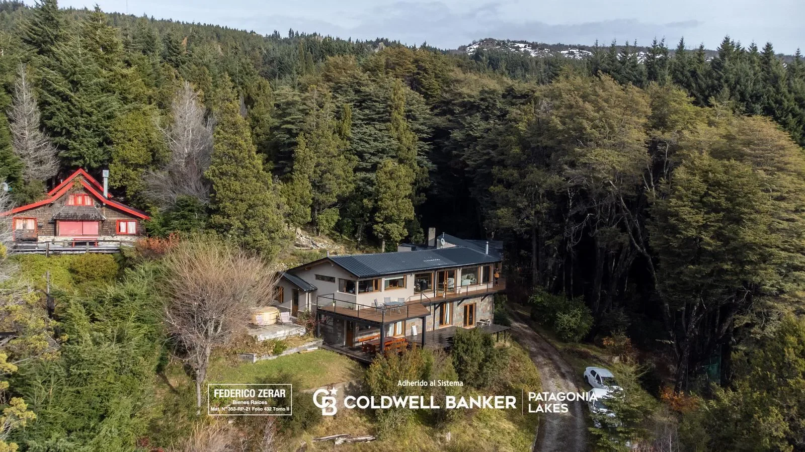 VENTA - Exclusiva casa de 8 ambientes, 5 dormitorios, 6 baños en barrio Las Vertientes, Bariloche, San Carlos de Bariloche, Río Negro, Argentina. - Photo 19