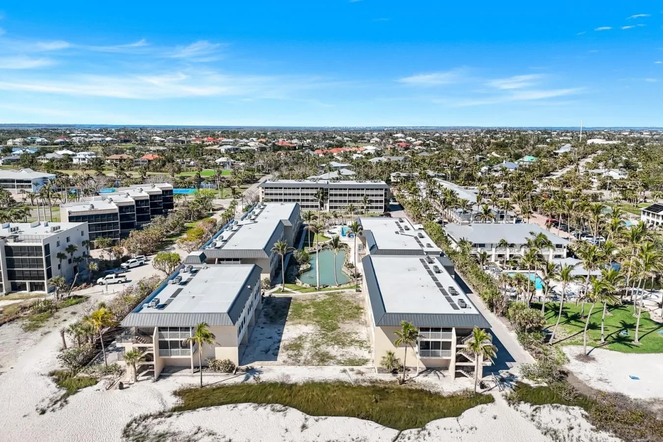 1246 Fulgur St, Sanibel, Florida, United States. - Photo 27