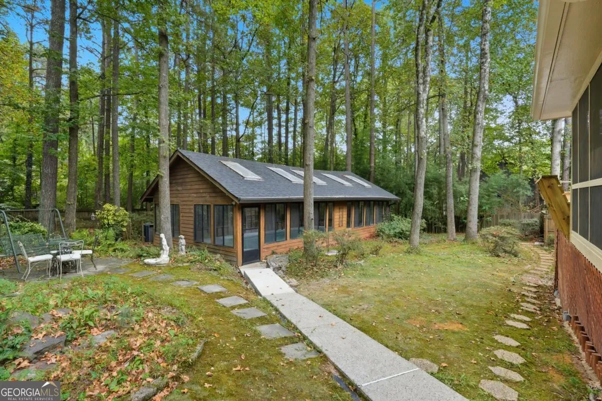 5786 Broxton CIR, Peachtree Corners, Georgia, United States. - Photo 37