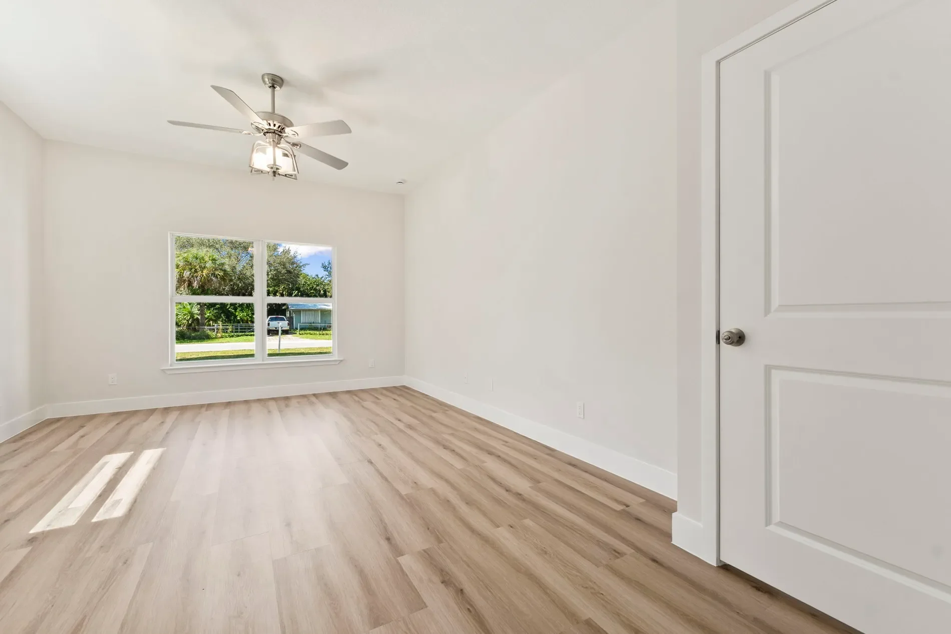 5310 Sunset Boulevard , Fort Pierce, FL 34982, Fort Pierce, Florida, United States. - Photo 25